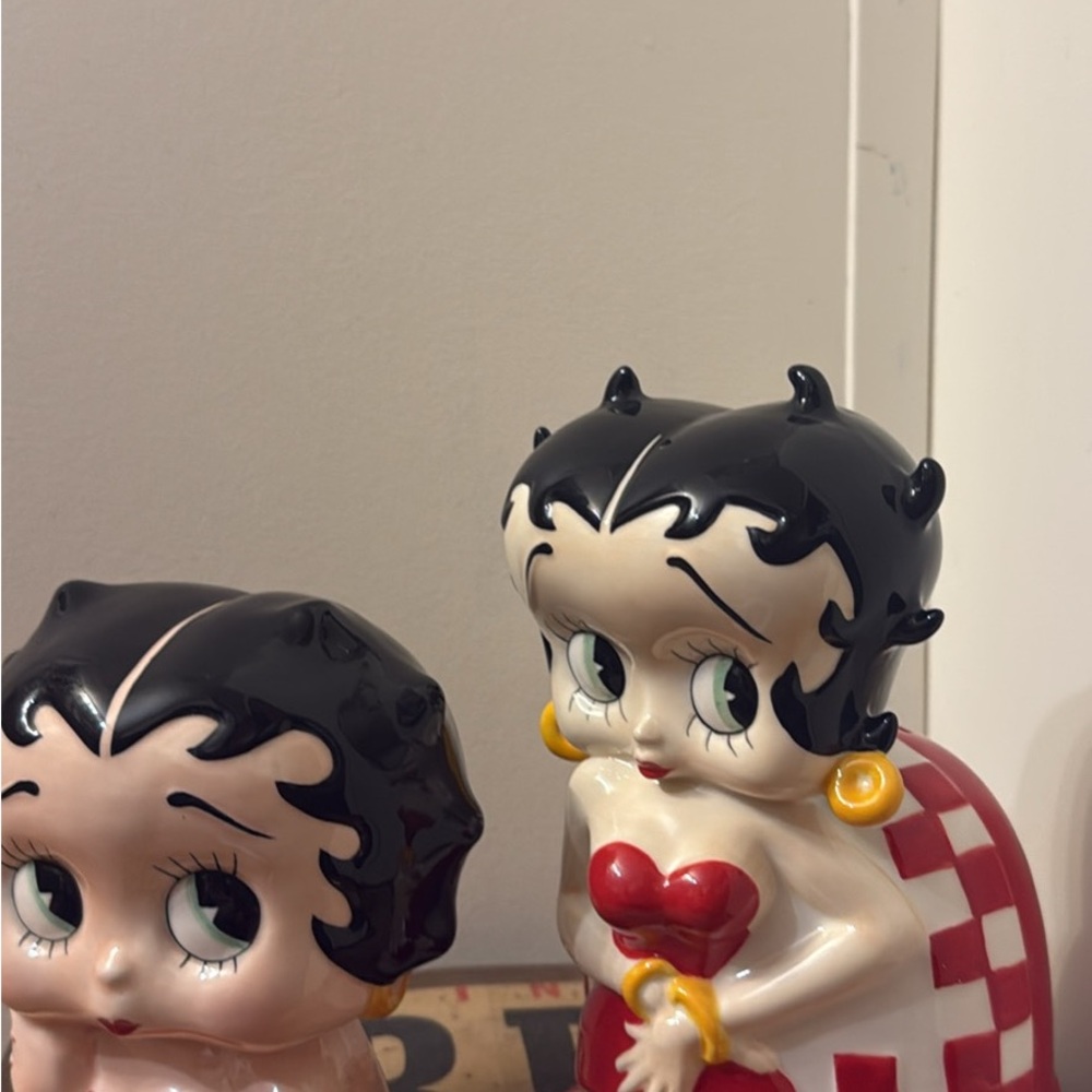Charming Figurine Set with Red AccentsBETTY BOOP BANKS